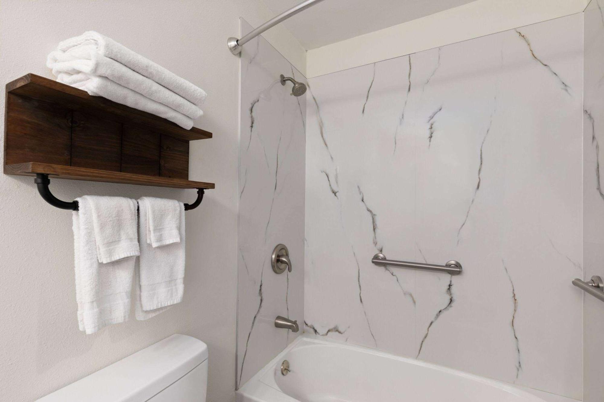Ramada By Wyndham Studio Suites Dothan Luaran gambar