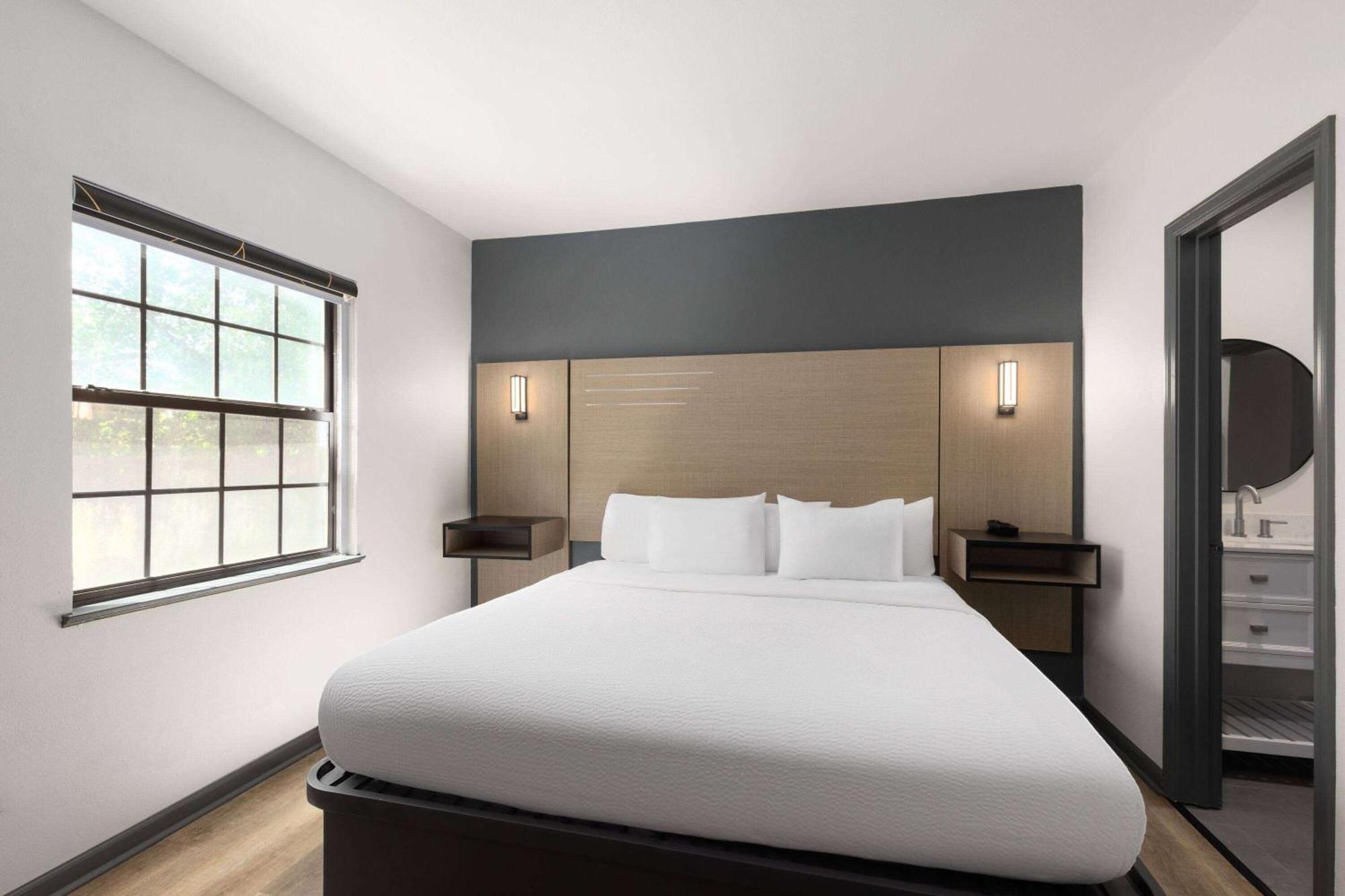 Ramada By Wyndham Studio Suites Dothan Luaran gambar